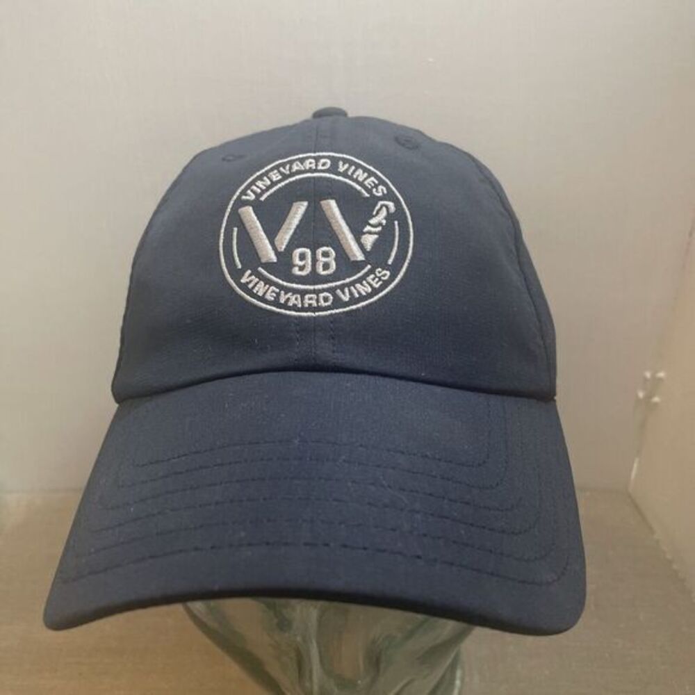 vineyard vines hat new Blue hook and loop closure